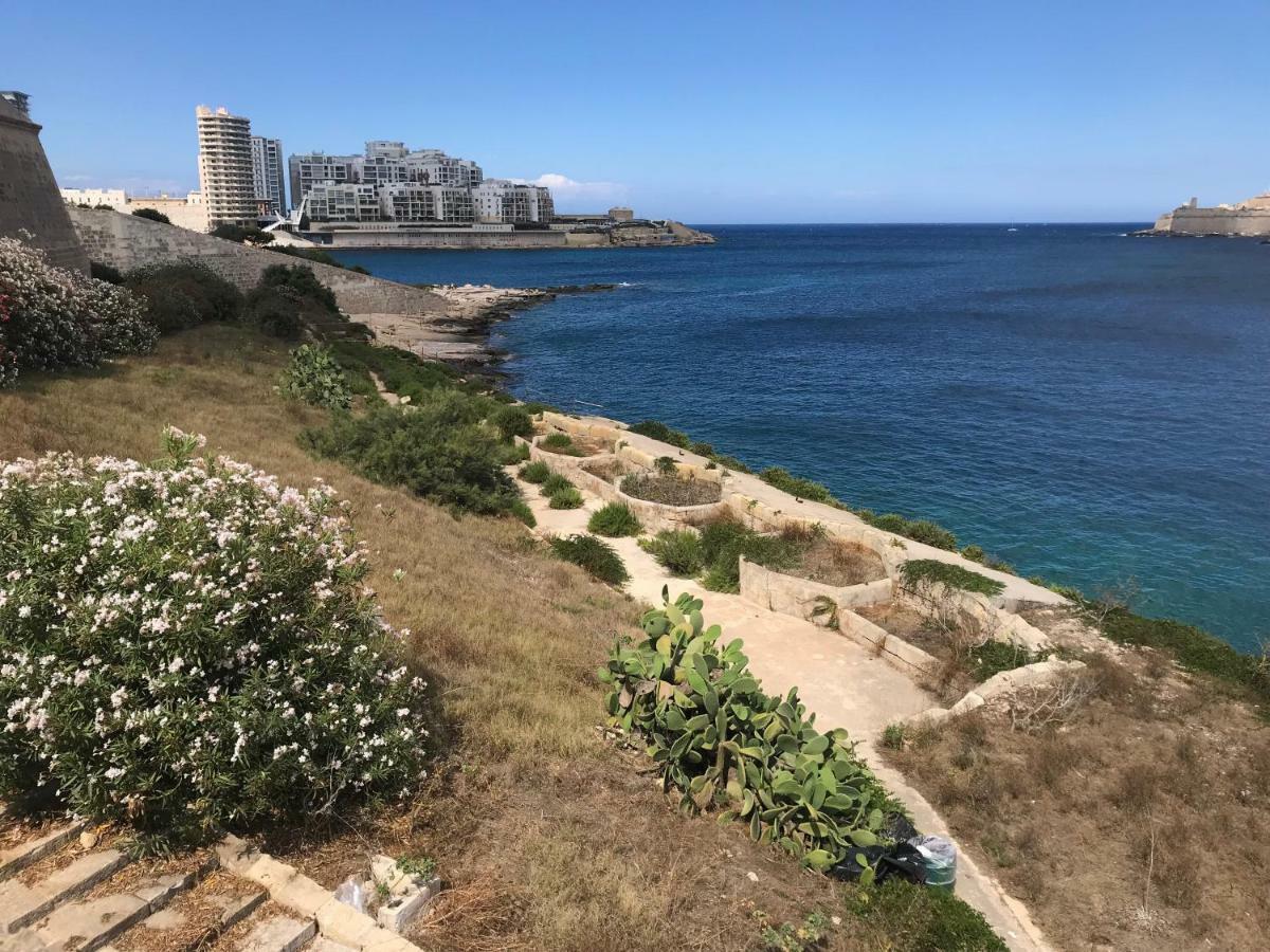 Pilgrim'S Rest Apartments Gzira Екстериор снимка