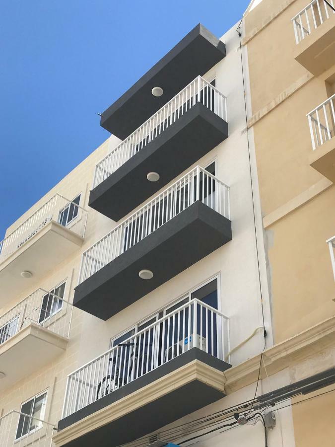 Pilgrim'S Rest Apartments Gzira Екстериор снимка