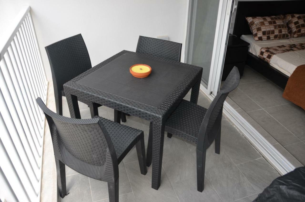 Pilgrim'S Rest Apartments Gzira Екстериор снимка
